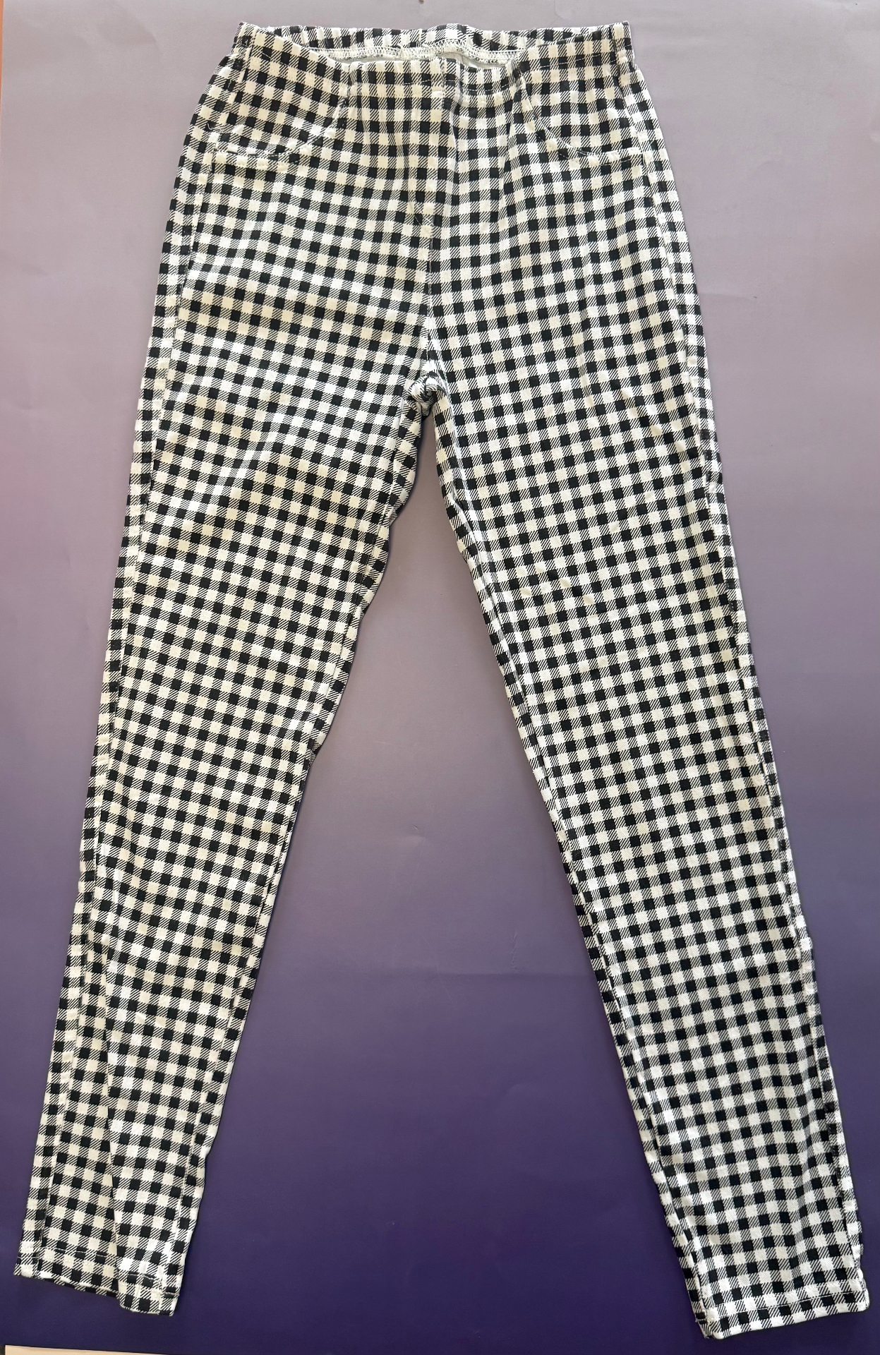 Gyerek fekete-fehér kockás leggings